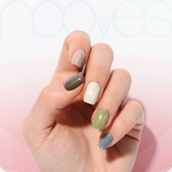 Marca: NOOVES. Imagen: Army-Chic_7.jpg. NOOVES NAILS Láminas de Uñas de Gel Precurado Premium - Army Chic | Multicolor | Tiras De Uñas De Gel semicurado| Pegatinas Uñas Semipermanente en Gel| Gel Nail stickers| Uñas de gel Pegatinas