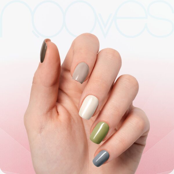 Marca: NOOVES. Imagen: Army-Chic_8.jpg. NOOVES NAILS Láminas de Uñas de Gel Precurado Premium - Army Chic | Multicolor | Tiras De Uñas De Gel semicurado| Pegatinas Uñas Semipermanente en Gel| Gel Nail stickers| Uñas de gel Pegatinas