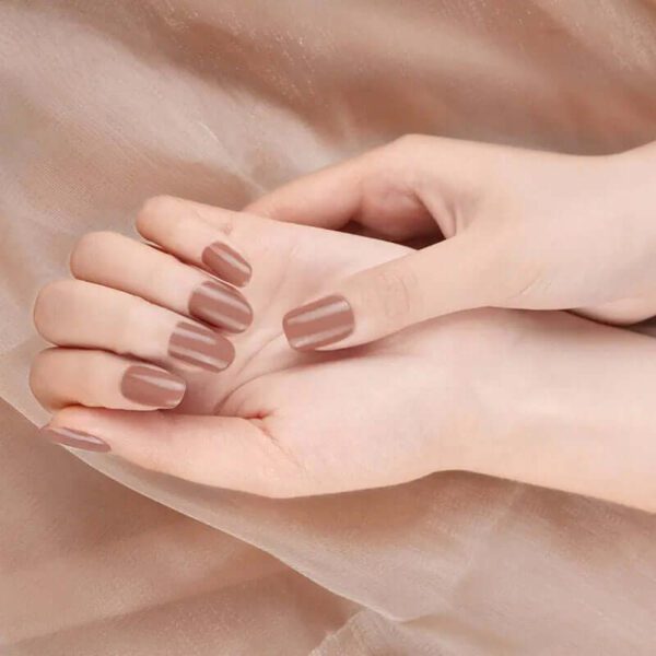 Marca: NOOVES. Imagen: Cocoa-Milk-17.jpg. NOOVES NAILS Láminas de Uñas de Gel Precurado Premium - Cocoa Milk | Nude | Tiras De Uñas De Gel semicurado| Pegatinas Uñas Semipermanente en Gel| Gel Nail stickers| Uñas de gel Pegatinas