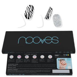 Marca: NOOVES. Imagen: Lamina_de_unas_de_gel_Premium_Nooves_Funky_Baby.png. NOOVES NAILS Láminas de Uñas de Gel Precurado Premium - Funky Baby - Art Design | Tiras De Uñas De Gel Semicurado| Pegatinas Uñas Semipermanente en Gel| Gel Nail stickers| Uñas de gel Pegatinas