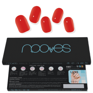 Marca: NOOVES. Imagen: Lamina_de_unas_de_gel_Premium_Nooves_Piccante_2.png. NOOVES NAILS Láminas de Uñas de Gel Precurado Premium - Piccante - Rojo | Tiras De Uñas De Gel semicurado| Pegatinas Uñas Semipermanente en Gel| Gel Nail stickers| Uñas de gel Pegatinas