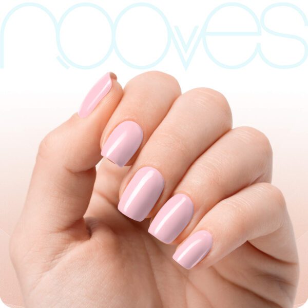 Marca: NOOVES. Imagen: LaminasdeGel-PalePink-NoovesNails_da836c4b-718b-45b8-8e40-6e570d43fee4.jpg. Starter Kit Beauty Rose|2 Láminas de Uñas de Gel Precurado Premium|Lámpara de uñas UV/LED|Gel Top Coat Glossy|Tiras De Uñas De Gel semicurado|Pegatinas Uñas Semipermanente en Gel|Gel Nail stickers