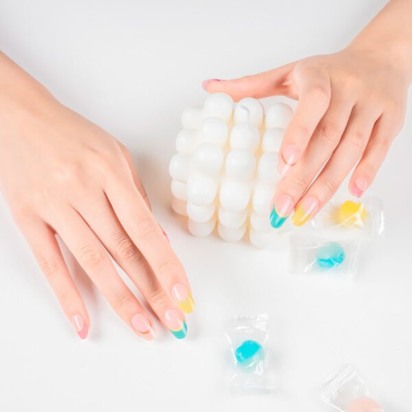 Marca: NOOVES. Imagen: Macaron_P.jpg. NOOVES NAILS Láminas de Uñas de Gel Precurado Premium - Macaron - Francesa | Tiras De Uñas De Gel Semicurado| Pegatinas Uñas Semipermanente en Gel| Gel Nail stickers| Uñas de gel Pegatinas