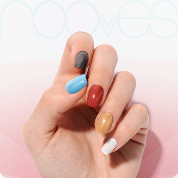 Marca: NOOVES. Imagen: Melody_6.jpg. NOOVES NAILS Láminas de Uñas de Gel Precurado Premium - Melody | Multicolor | Tiras De Uñas De Gel semicurado| Pegatinas Uñas Semipermanente en Gel| Gel Nail stickers| Uñas de gel Pegatinas