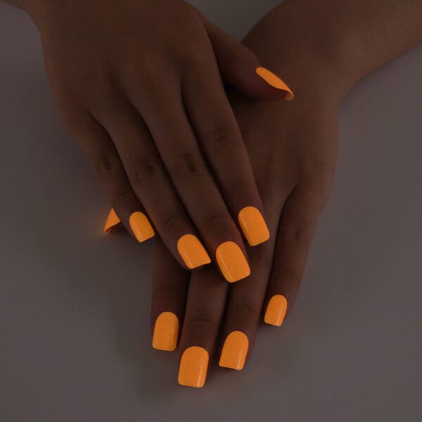 Marca: NOOVES. Imagen: Orange-Glow-16.jpg. NOOVES NAILS Láminas de Uñas de Gel Precurado Premium - Orange Glow | Naranja | Tiras De Uñas De Gel semicurado| Pegatinas Uñas Semipermanente en Gel| Gel Nail stickers| Uñas de gel Pegatinas