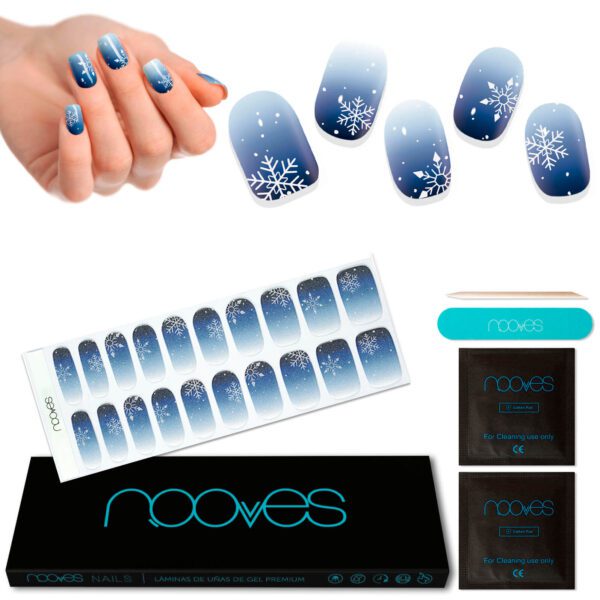 Marca: NOOVES. Imagen: Polar_ChillMesa_de_trabajo_1.jpg. NOOVES NAILS Láminas de Uñas de Gel Precurado Premium - Polar Chill | Azul | Tiras De Uñas De Gel semicurado| Pegatinas Uñas Semipermanente en Gel| Gel Nail stickers| Uñas de gel Pegatinas