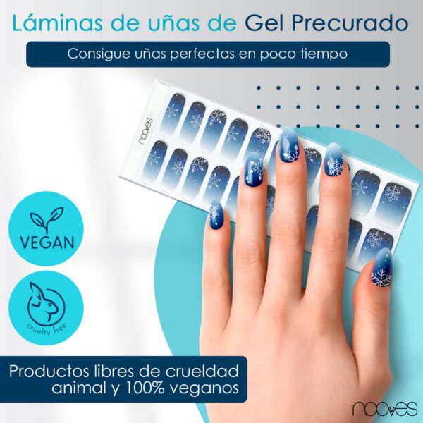 Marca: NOOVES. Imagen: Polar_ChillMesa_de_trabajo_2.jpg. NOOVES NAILS Láminas de Uñas de Gel Precurado Premium - Polar Chill | Azul | Tiras De Uñas De Gel semicurado| Pegatinas Uñas Semipermanente en Gel| Gel Nail stickers| Uñas de gel Pegatinas