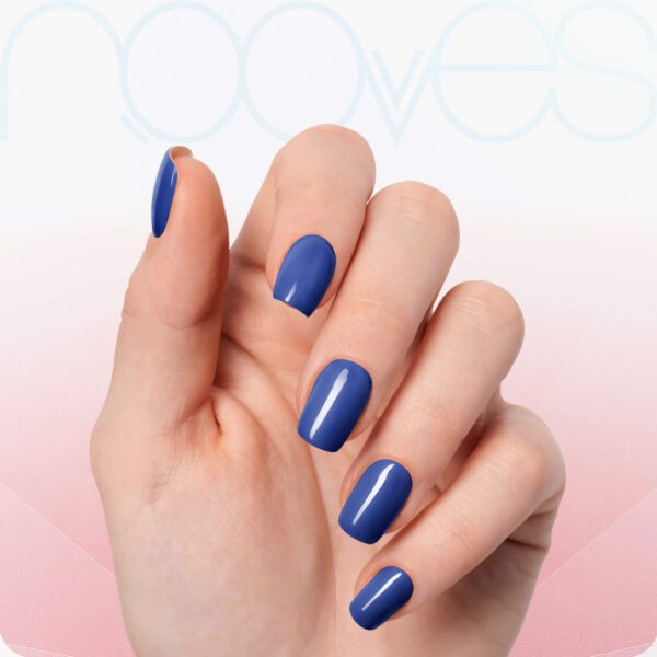 Marca: NOOVES. Imagen: Royal-Navy-7.jpg. NOOVES NAILS Láminas de Uñas de Gel Precurado Premium - Royal Blue - Azul| Tiras De Uñas De Gel semicurado| Pegatinas Uñas Semipermanente en Gel| Gel Nail stickers| Uñas de gel Pegatinas