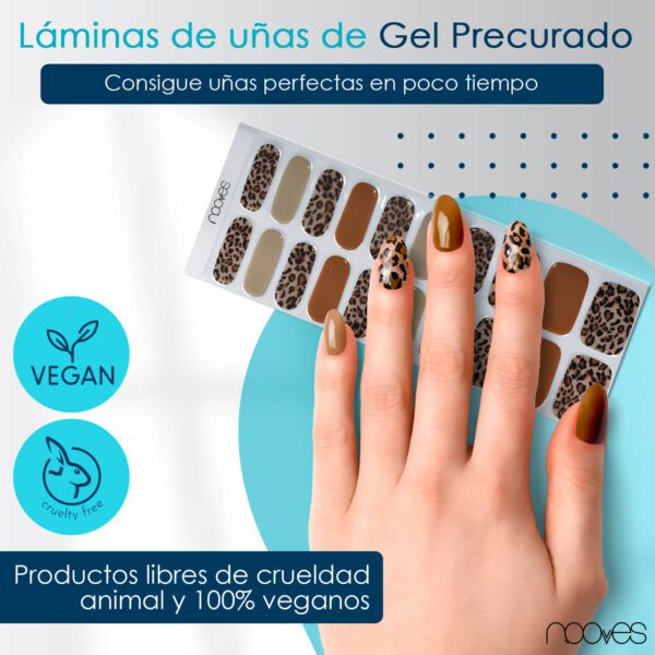 Marca: NOOVES. Imagen: SafariMesadetrabajo2.jpg. NOOVES - Láminas de Gel para Uñas|Safari - Nail Art | 20 uds, Uñas de Gel Semicuradas Premium, Gel Nail Stickers,Pegatinas Uñas de Gel, Incluye 1 Lima de Uñas y 1 Palito de Naranjo, Vegano