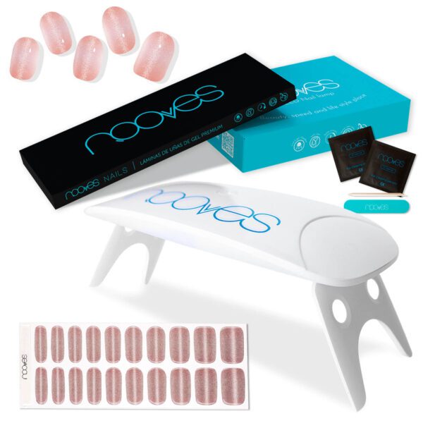 Marca: NOOVES. Imagen: ToffeMagnet1_1.jpg. Toffe Magnet. NOOVES - Pack Láminas de Gel para Uñas Diseños Glitter 20 uds + Lámpara de Secado de Uñas UV/LED, Uñas de Gel Semicuradas Premium, Gel Nail Stickers, Pegatinas Uñas de Gel, con 1 Lima de Uñas